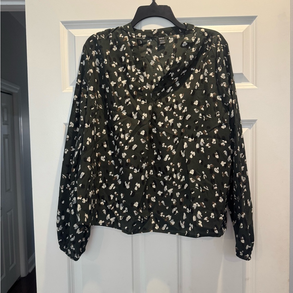 SHEIN Dark Green and White Patterned Blouse